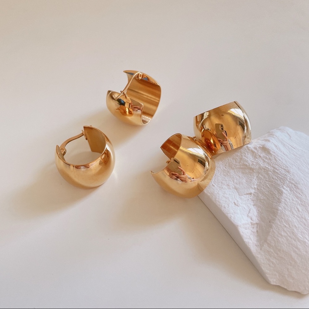 Minimalist 18K GP stainless steel hoop earrings